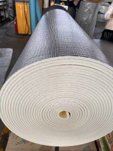 Rouleau d'<span class=keywords><strong>isolation</strong></span> en mousse EPE colorée avec feuille d'aluminium, matériau d'<span class=keywords><strong>isolation</strong></span> thermique pour boîte, doublure isolante, adhésif EPE au dos - Product Image 6
