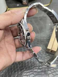 Reloj Mecánico Automático para Hombre de Lujo con Lente de Zafiro NH35, Diseño Personalizado, Venta al Por Mayor OEM ODM de Alta Calidad - Product Image 4