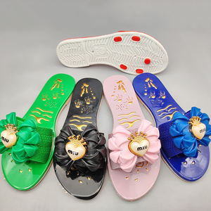 Sandales plates originales pour femmes à l'extérieur Style coussin d'air avec fonction éclairée pour la saison d'automne Clapets hawaïens confortables - Product Image 4