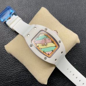 Nouvelles montres pour femmes de style sportif en céramique mécanique de haute qualité, très vendues - Product Image 3