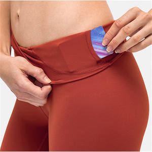 Vente en gros de leggings d'entraînement à couture avant Leggins de sport avec poche Collants de course athlétique Logo personnalisé Leggings de yoga actif pour femmes Gym - Product Image 3