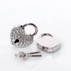 वैलेंटाइन डे उपहार सेट के लिए गैंडा के साथ एजफ फैशन प्रेम पैडलॉक - Product Image 1