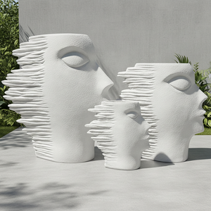 Ornamen Pot Tanaman Lantai Berbahan Fiberglass dengan Finishing Batu Pasir Gaya Art Deco untuk Penggunaan Dalam/Luar Ruangan, Taman Rumah, dan Lanskap - Product Image 1