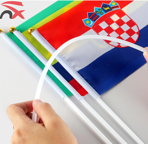 Offerta Speciale: 226 <span class=keywords><strong>Bandiere</strong></span> Internazionali di Diversi <span class=keywords><strong>Paesi</strong></span> <span class=keywords><strong>del</strong></span> <span class=keywords><strong>Mondo</strong></span>, Mini <span class=keywords><strong>Bandiere</strong></span> Portatili per Tifo ed Esaltazione - Product Image 4