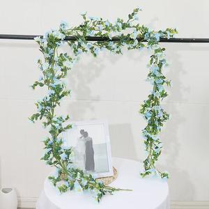 Guirlande <span class=keywords><strong>de</strong></span> fleurs <span class=keywords><strong>de</strong></span> marguerites artificielles en soie <span class=keywords><strong>de</strong></span> vigne, fausses feuilles <span class=keywords><strong>de</strong></span> vigne vertes pour décoration murale, fête et mariage - Product Image 3