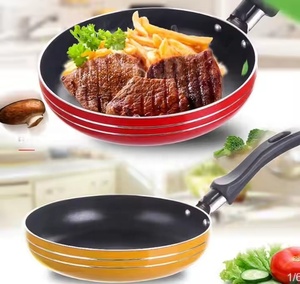 YuyangAlta calidad panci Aleación de aluminio Pan mini sartén para freír huevos Utensilios de cocina Sartén antiadherente sartenes Suministros de cocina - Product Image 6