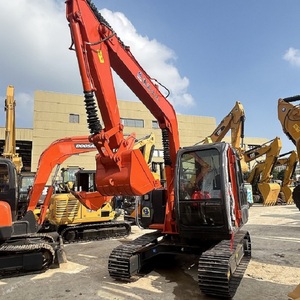 Mini-excavatrice hydraulique sur chenilles Hitachi ZX70 de 7 tonnes, en excellent état de fonctionnement, peu d'heures de service, occasion, à vendre - Product Image 6