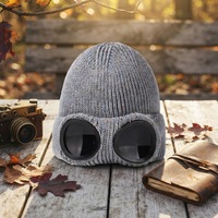 STAR HealthCare – Bonnet d'hiver unisexe chaud avec protection auditive et lunettes de pilote, 100 % acrylique, circonférence de la tête 56-58 cm, pour temps froid