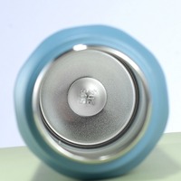 Nouvelle gourde isotherme en acier inoxydable 304 de grande capacité, portable pour la randonnée en extérieur