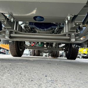 Camion tracteur Sinotruk HOWO TX 6X4 optimisé <span class=keywords><strong>pour</strong></span> le carburant, idéal <span class=keywords><strong>pour</strong></span> le transport de marchandises en vrac et de remorques-citernes - Product Image 3