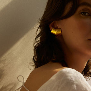 J & D珠宝Ins流行18k金不锈钢电镀不规则凸梯形抛光耳环 - Product Image 2