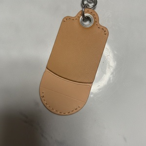 Porte-clés en cuir orange avec support de téléphone, motif baguette orientale porte-bonheur, logo personnalisé, cadeau d'entreprise - Product Image 5