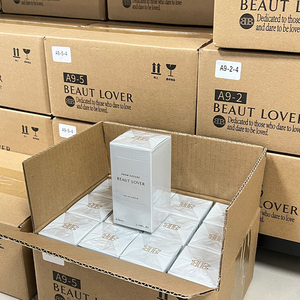Proveedor de Marca Privada, <span class=keywords><strong>Perfume</strong></span> Floral Afrutado a Granel para Mujer, Aroma a Fresa, Frambuesa, Grosella Negra y Jazmín, Eau de Parfum - Product Image 3
