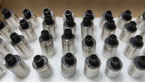 SCP03-025-34-07 ทรานสดิวเซอร์ไฮดรอลิก 25 บาร์ สวิตช์เซ็นเซอร์สแตนเลส M12 4 พิน G1/4 คุณภาพเยอรมัน - Product Image 4