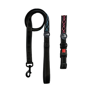 Collar de perro de nailon con luz LED, ajustable, reflectante, equipo de seguridad para mascotas - Product Image 6