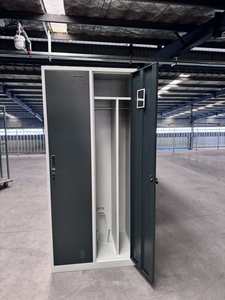 Armoire de personnel de dortoir, <span class=keywords><strong>vestiaire</strong></span>, <span class=keywords><strong>casier</strong></span> à vêtements de travail avec cloison, armoire sanitaire <span class=keywords><strong>pour</strong></span> séparer les vêtements propres et sales - Product Image 1