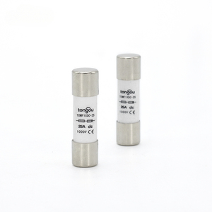 1000VDC <span class=keywords><strong>Fusible</strong></span> Lien Photovoltaïque 3A 10A 15A 20A <span class=keywords><strong>25A</strong></span> 30A <span class=keywords><strong>Fusible</strong></span> Solaire 10x38mm GPV <span class=keywords><strong>Fusible</strong></span> Solaire Pour La Protection Du Système PV - Product Image 4