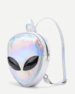 Mochila Holográfica Alien Kawaii - Bolso Bandolera Plateado de PU Sintético, Mochila Escolar para Niñas Espaciales - Product Image 2