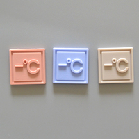 Étiquettes autocollantes en caoutchouc pour vêtements, logo de marque 3D personnalisé, en cuir écologique, gaufré