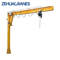 Grue à flèche autoportante avec palan à câble pour le chargement d'outils de machine