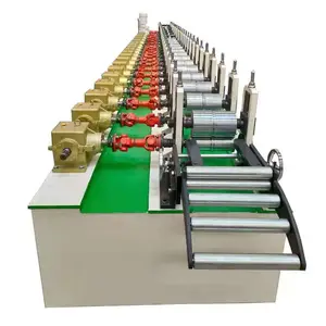 Hot Verkoop Top Kwaliteit 77 Pu Schuim Shutter Slat Roll Forming Machine Voor Sluitertijd Deuren