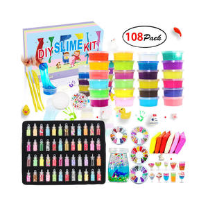 Bview Art 108 pièces Kit de pâte à <span class=keywords><strong>modeler</strong></span> auto-durcissante transparente avec paillettes pour filles, garçons et enfants, avec breloques et tranches de fruits - Product Image 1