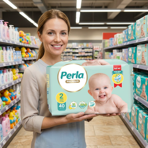 Couches jetables PERLA pour bébé, pack jumbo maxi (n°4) - 56 pièces, en tissu non tissé, protection anti-fuites, surface sèche, absorption, motif imprimé - Product Image 1