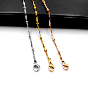 Collier multi-chaînes élégant 2023 en acier inoxydable plaqué or 18 carats avec chaîne gourmette cubaine en acier inoxydable plaqué or 14 carats - Product Image 3