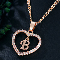 2023 nueva llegada personalizado corazón inicial diamantes de imitación cristal nombre gargantilla colgante collar cadena de eslabones de moda para aniversario