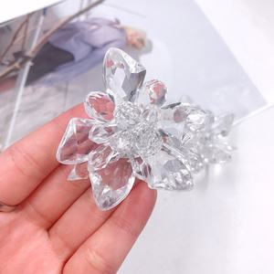 Venta Caliente <span class=keywords><strong>2021</strong></span>: Hebilla Decorativa de Acrílico Hecha a Mano con Diseño de Flor de Cenicienta para Zapatos de Niña, Venta Directa de Fábrica - Product Image 4