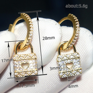 Orecchini Pendenti a Forma di Lucchetto, Orecchini di Tendenza per Donne, Gioielli in Stile Designer - Product Image 3