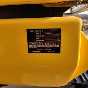 รถขุดตีนตะขาบ Komatsu PC220 มือสองพร้อมเครื่องยนต์ Komatsu สำหรับงานก่อสร้างและเหมืองแร่ มีสินค้าในสต็อก - Product Image 4