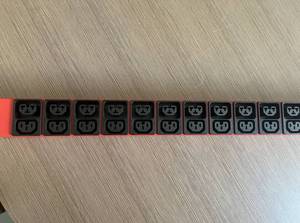 PDU điện toán đám mây |   Giám sát PDU thông minh 42 ổ cắm Cổng C13+C19 Màn hình LCD Hỗ trợ 3/Pha đơn Ổ cắm riêng lẻ - Product Image 4