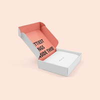 Boîtes cadeaux recyclables personnalisées en papier de parfum noir de luxe mat pour hommes emballage gaufré avec doublure en éponge expédition facile