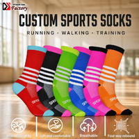 Chaussettes de sport pour hommes personnalisées avec logo OEM, antidérapantes, respirantes, imprimées par sublimation, idéales pour l'été et le quotidien
