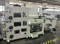 Machine d'impression Flexo automatique d'étiquettes auto-adhésives Flexo Rouleau de papier d'étiquettes auto-adhésives multicolores Flexographique Nouveau