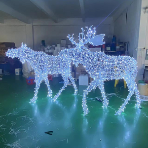 Lumière de décoration de cerf à motif de fête d'événement commercial extérieur Nouvelles lumières de motif de renne géantes de Noël personnalisées - Product Image 1