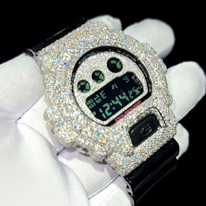 Montre personnalisée de luxe en acier inoxydable avec verre et moissanite VVS1, style hip-hop, pour hommes et femmes, testée au diamant - Product Image 1