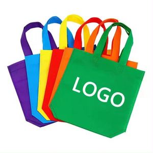 Custom Logo Printed Non Woven Eco-Friendly Handled Tote <b>Bags</b> Custom Design Recyclable Packaging Custom <b>Size</b> <b>Medium</b> (30-50cm) MOQ - Product Image 1