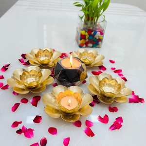 ที่ใส่เทียนทีไลท์แบบดั้งเดิมรูปดอกบัวของตกแต่งบ้านเทศกาลและดิวาลีของตกแต่งงานแต่งงาน & ของขวัญเทศกาลดิวาลี - Product Image 6