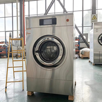 Laveuse-essoreuse commerciale à montage souple de 25 kg, sans fondation requise, avec 4 pompes péristaltiques