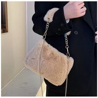 Sac à main chaîne de luxe, sac fourre-tout en fourrure, sacs chauds en peluche, sacs d'hiver pour femmes, sacs à main en fourrure moelleux portables