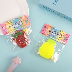 Vente Chaude Jouet à Presser Anti-Stress Taba Squishy Fraise Ananas Réaliste en Gros - Product Image 2
