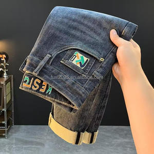 Jeans da <span class=keywords><strong>Uomo</strong></span> a Gamba Dritta Vita Alta in 100% Cotone <span class=keywords><strong>Pantaloni</strong></span> Estivi Casual con Tecnica di Lavaggio Morbidi Comodi e Resistenti all'Usura Vestibilità <span class=keywords><strong>Slim</strong></span> - Product Image 1