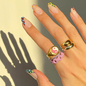 Unghie Finte Estive Rosa per Bambine, Design Artistico Lungo a Mandorla, Logo Personalizzato, Unghie Artificiali - Product Image 5