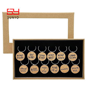 SUNYO Breloques drôles et humoristiques pour verres à tige Étiquettes de marqueur de boisson en liège de 1 pouce avec boîte-cadeau pour le dîner - Product Image 6