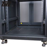 Armoire serveur 42U robuste à compartiments, certifiée CE/ROHS/ISO9001, protection IP20
