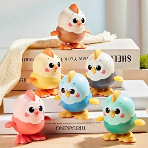 Lindo juguete de animales de cuerda con forma de pollito en cadena que puede caminar, correr y saltar. Divertido juguete de cuerda con mecanismo de relojería. - Product Image 1