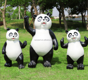 Statua di Panda Realistica a Grandezza Naturale in Resina di Alta Qualità, Artigianale e Personalizzata per Giardino - Product Image 4