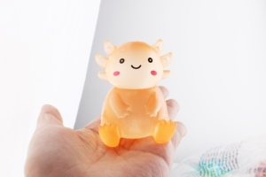 Jouets <span class=keywords><strong>anti</strong></span>-<span class=keywords><strong>stress</strong></span> mignons XTQ en forme de triton, peau transparente, dessin animé, best-seller, doux, compressibles, en TPR, 7x4,5 cm, unisexe pour enfants - Product Image 4